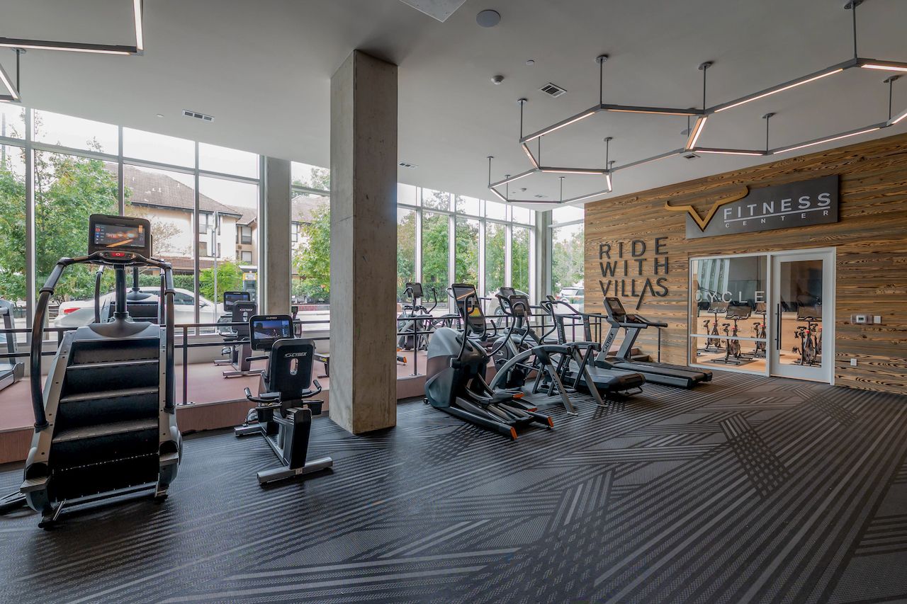 full fitness center villas on rio apartment