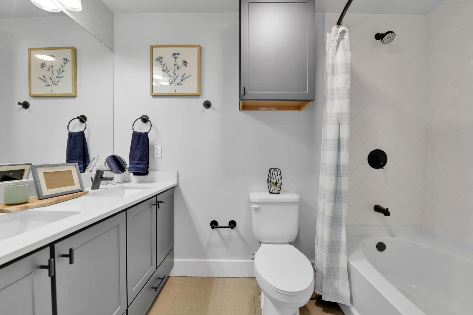 spacious bathroom with tub villas on rio